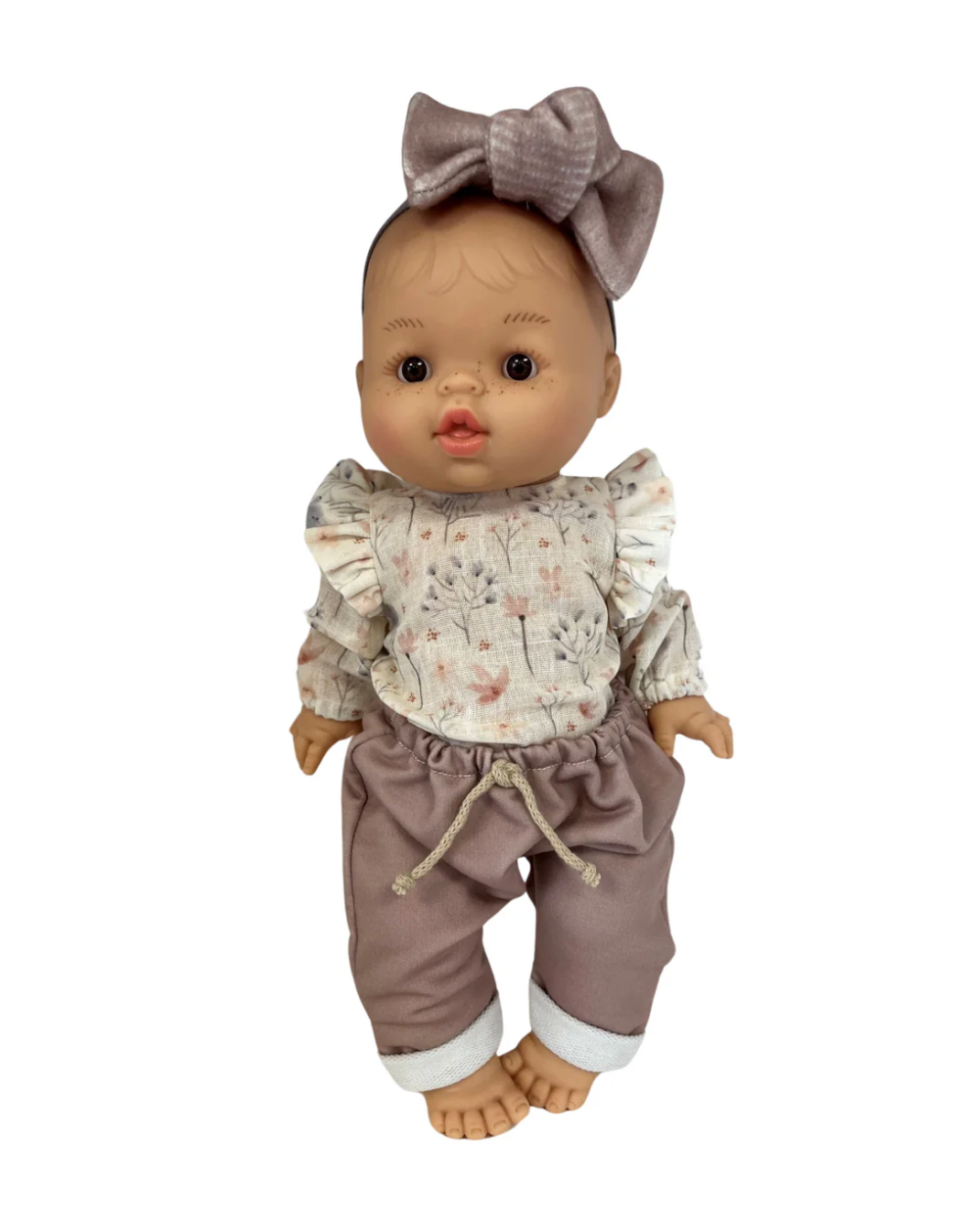 Baby Gordis with Floral Outfit &amp; Bow