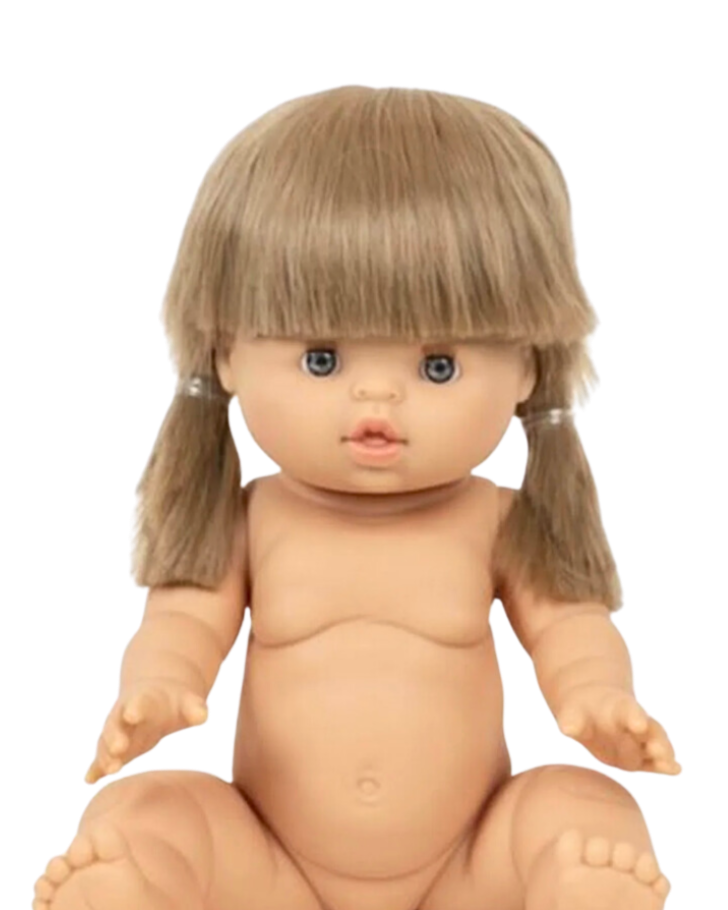 Minikane Yze Doll